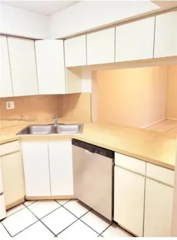 5765 W 25th Court Hialeah FL 33016