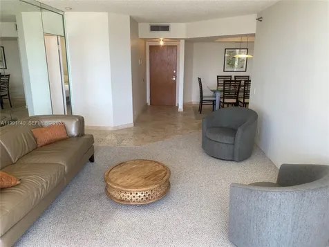 3640 Yacht Club Drive Aventura FL 33180