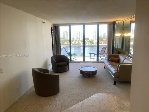 3640 Yacht Club Drive Aventura FL 33180