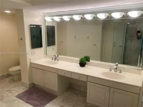 3640 Yacht Club Drive Aventura FL 33180