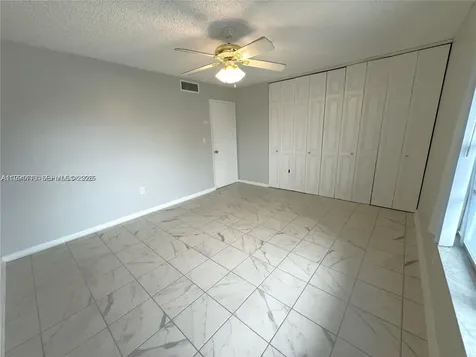 805 W Oakland Park Boulevard Oakland Park FL 33311