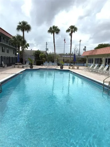 805 W Oakland Park Boulevard Oakland Park FL 33311