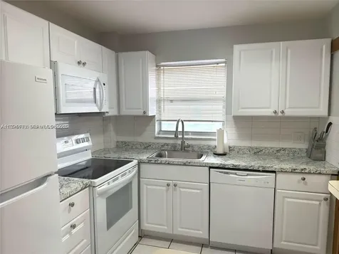 805 W Oakland Park Boulevard Oakland Park FL 33311