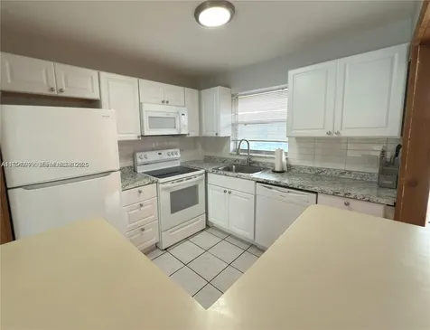 805 W Oakland Park Boulevard Oakland Park FL 33311