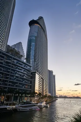 300 Biscayne Boulevard Way Miami FL 33131