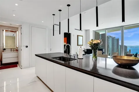 300 Biscayne Boulevard Way Miami FL 33131