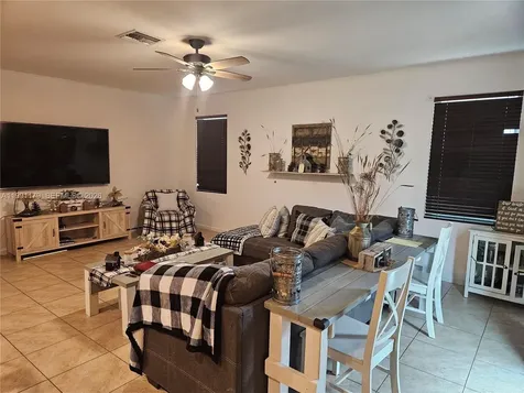 4117 NE 21st Street Homestead FL 33033