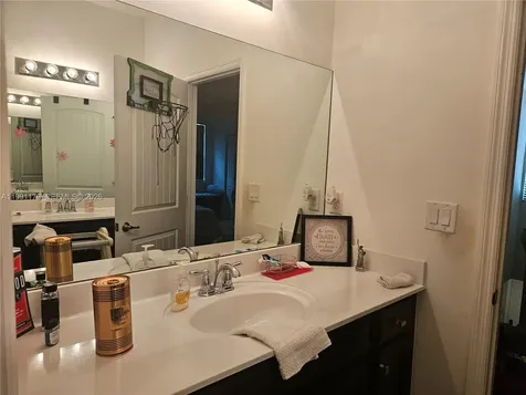 4117 NE 21st Street Homestead FL 33033