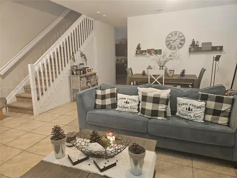 4117 NE 21st Street Homestead FL 33033