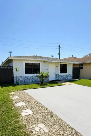 2336 Hope Street Hollywood FL 33020