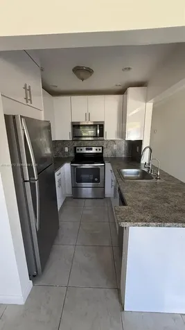 2336 Hope Street Hollywood FL 33020