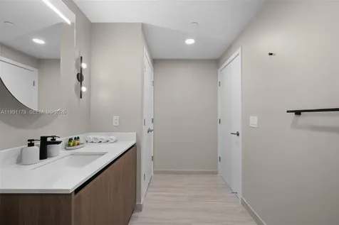 580 72nd Street Miami Beach FL 33141