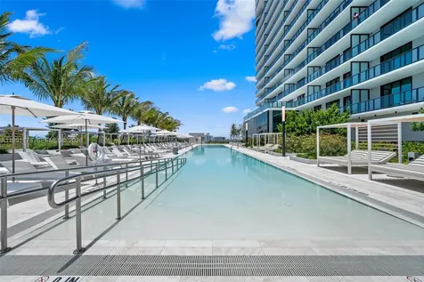 580 72nd Street Miami Beach FL 33141