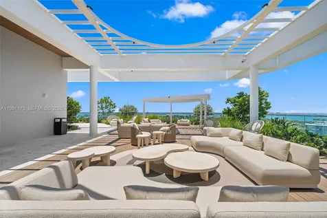 580 72nd Street Miami Beach FL 33141