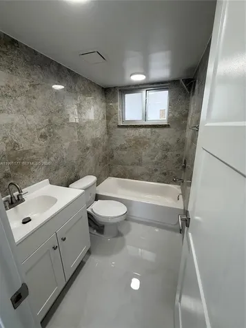 9915 W Okeechobee Road Hialeah Gardens FL 33016