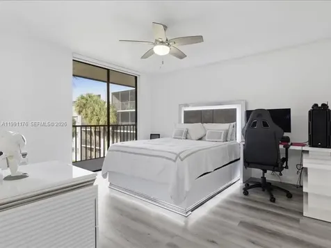 8650 SW 133rd Avenue Road Miami FL 33183