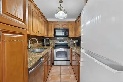 10055 SW 52nd Terrace Miami FL 33165