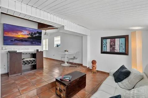 10055 SW 52nd Terrace Miami FL 33165