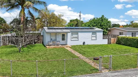 10055 SW 52nd Terrace Miami FL 33165