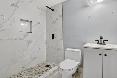10055 SW 52nd Terrace Miami FL 33165