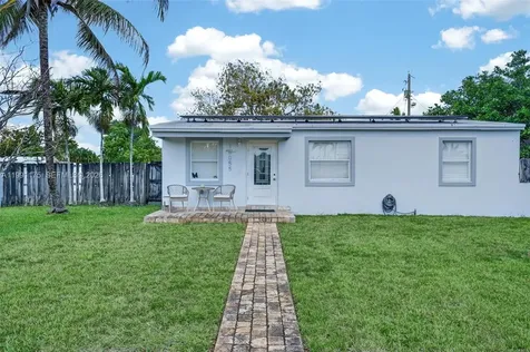 10055 SW 52nd Terrace Miami FL 33165