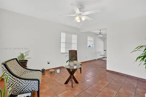 10055 SW 52nd Terrace Miami FL 33165
