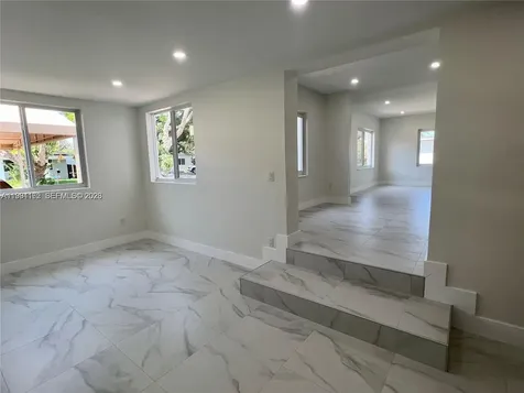 5970 SW 46th Street Miami FL 33155