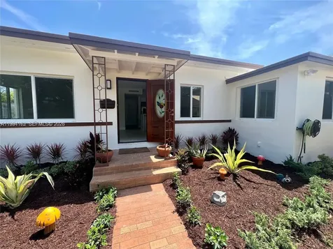 5970 SW 46th Street Miami FL 33155