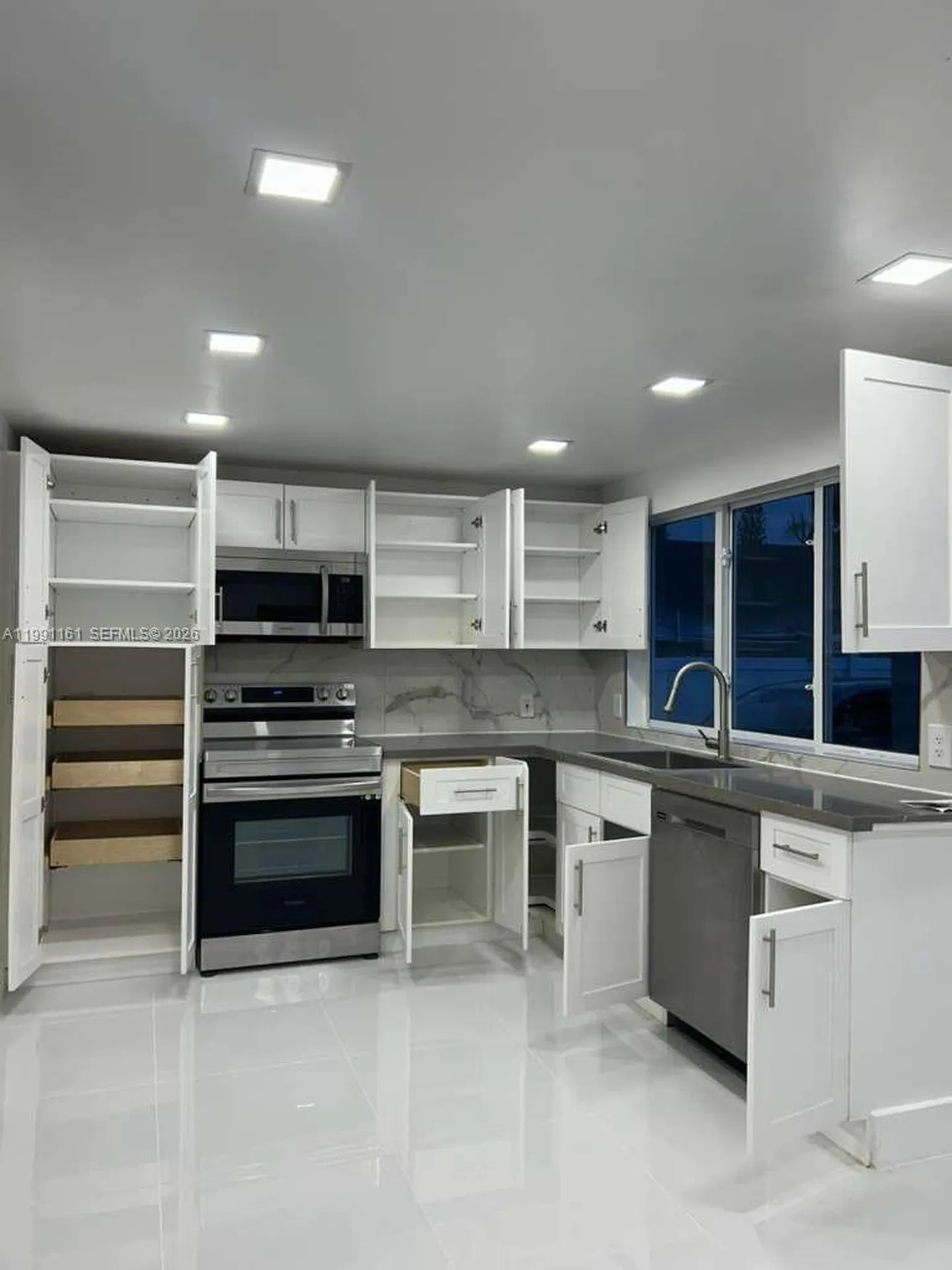 2242 Polk Street Hollywood FL 33020