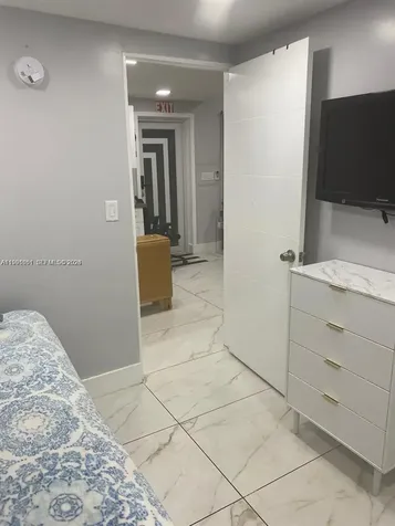 2242 Polk Street Hollywood FL 33020