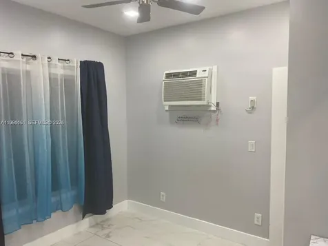 2242 Polk Street Hollywood FL 33020