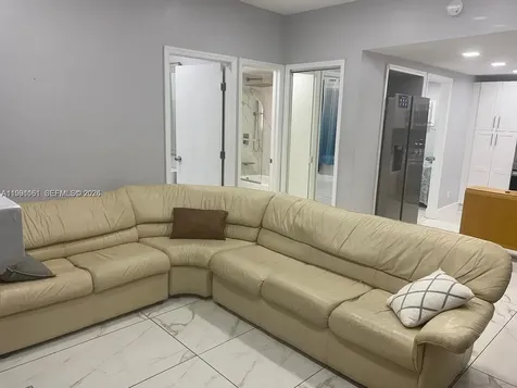 2242 Polk Street Hollywood FL 33020
