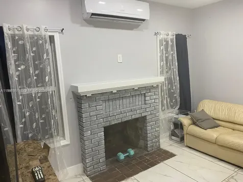 2242 Polk Street Hollywood FL 33020