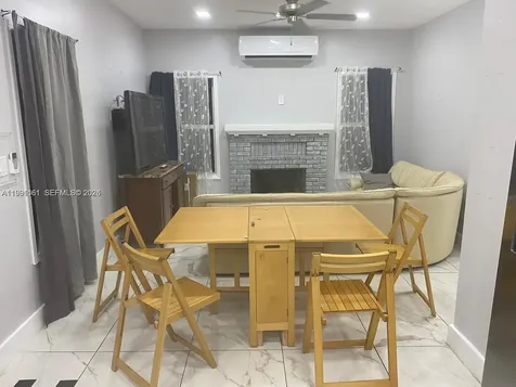 2242 Polk Street Hollywood FL 33020