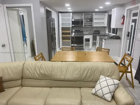2242 Polk Street Hollywood FL 33020