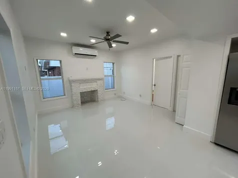 2242 Polk Street Hollywood FL 33020