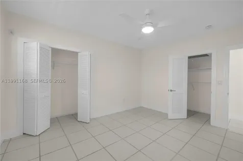 462 Golden Isles Drive Hallandale Beach FL 33009
