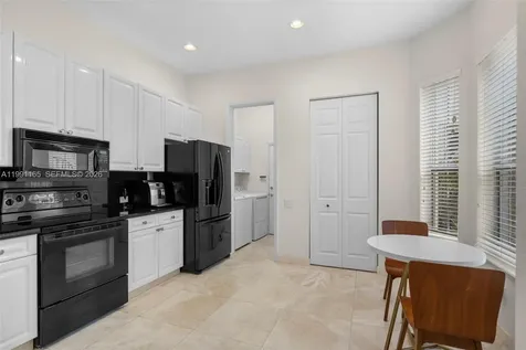 896 W Spinnaker Drive W Hollywood FL 33019