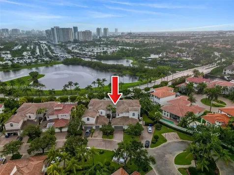 896 W Spinnaker Drive W Hollywood FL 33019