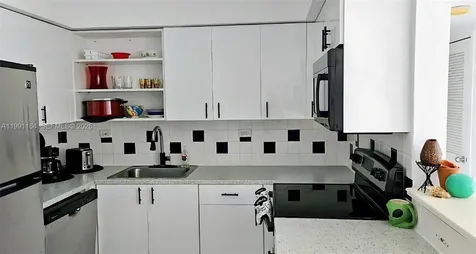 1500 Bay Road Miami Beach FL 33139