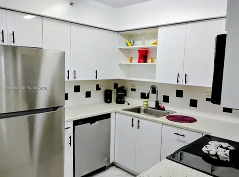 1500 Bay Road Miami Beach FL 33139