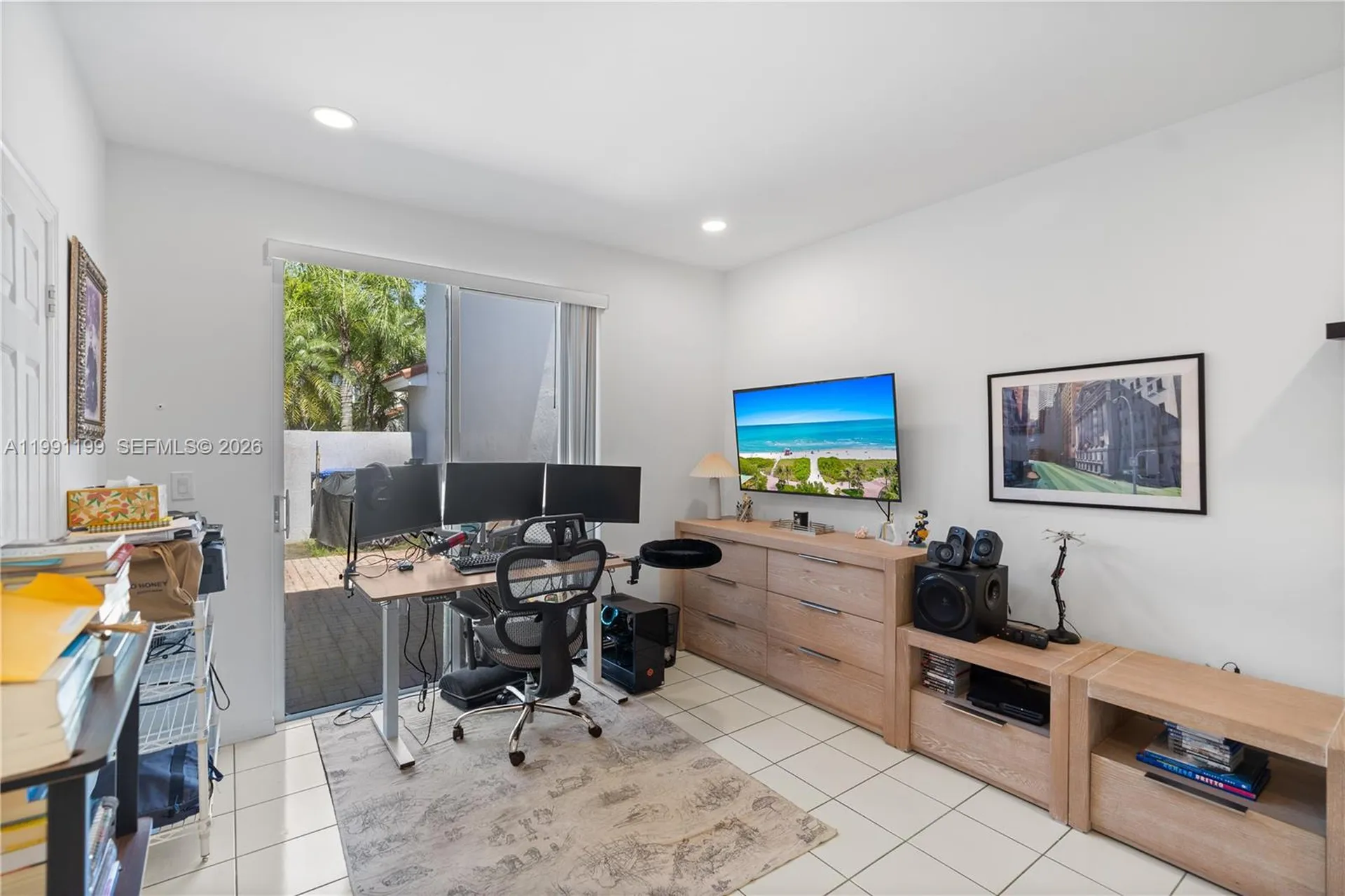 1120 Canella Lane Hollywood FL 33019