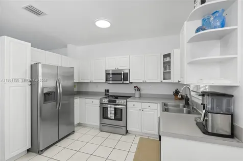 1120 Canella Lane Hollywood FL 33019