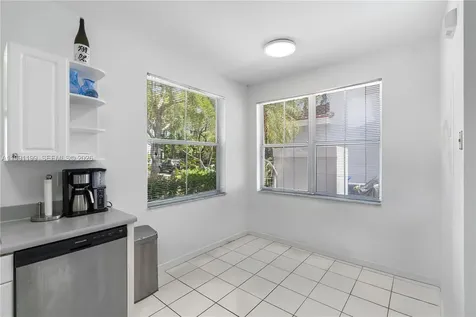 1120 Canella Lane Hollywood FL 33019