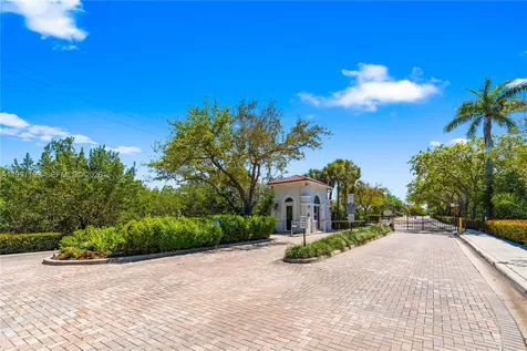 1120 Canella Lane Hollywood FL 33019