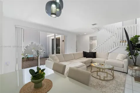 1120 Canella Lane Hollywood FL 33019