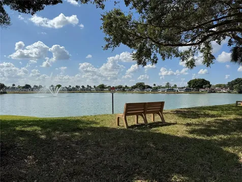 629 Saxony Place Delray Beach FL 33446