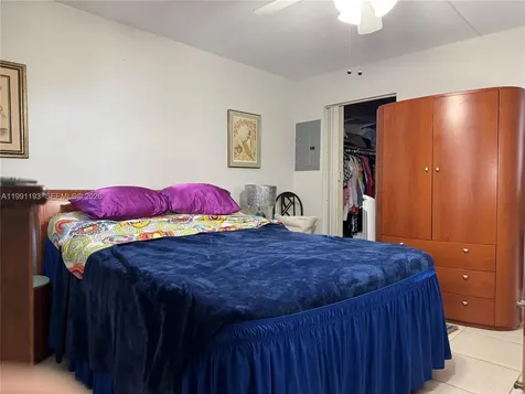 629 Saxony Place Delray Beach FL 33446