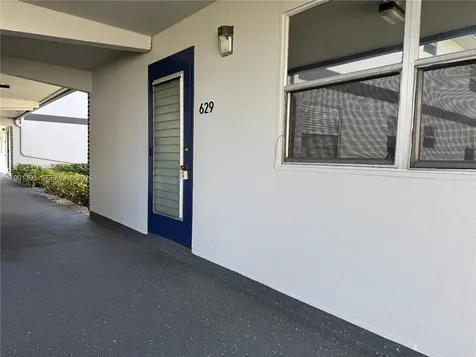 629 Saxony Place Delray Beach FL 33446
