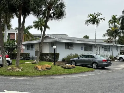 450 Paradise Isle Boulevard Hallandale Beach FL 33009
